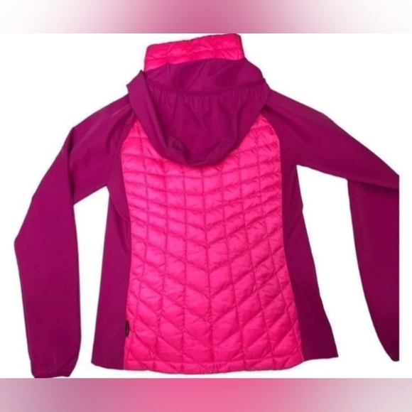 The North Face Women's Thermoball Hybrid Jacket Size S New MSRP $154.99 - Picture 2 of 10